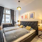 Central Apartment On Wenceslas Square By Easybnb Premium