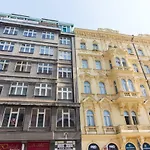 Central Apartment On Wenceslas Square By Easybnb Premium *