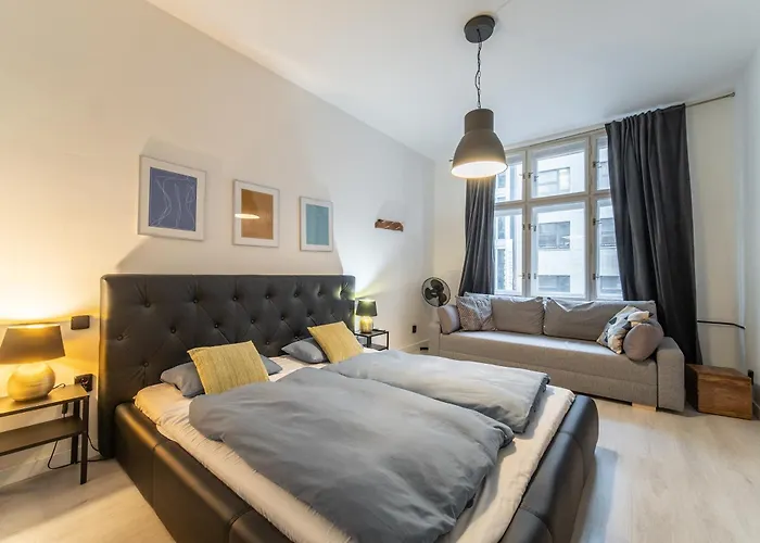 Apartment Sunny On Wenceslas Square By Easybnb