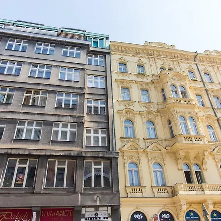 Sunny 2br Apt. On Wenceslas Square With Paid Parking By Easybnb Premium *